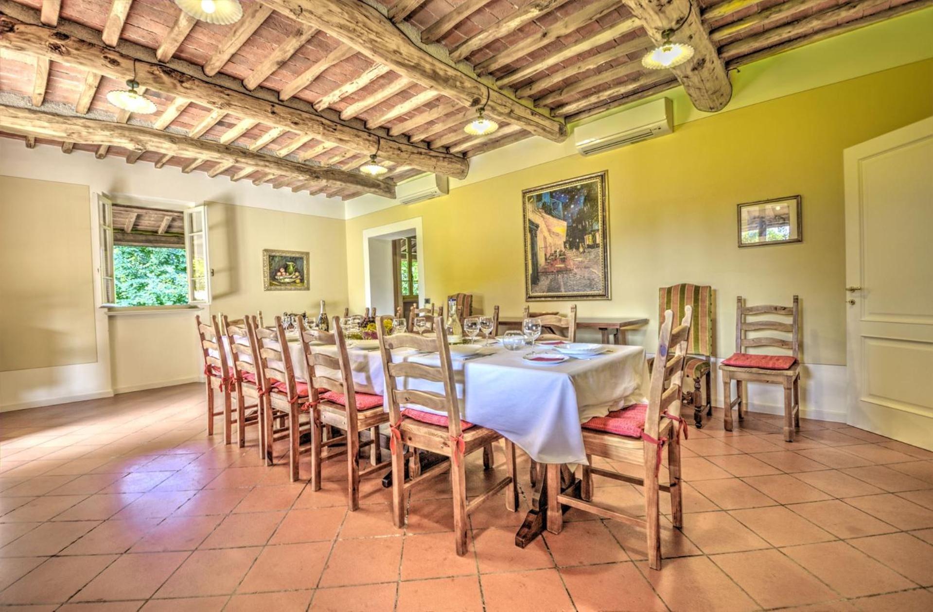 Lucca Cycling Holidays Il Tiglio Rooms SantʼAndrea di Compito Kültér fotó