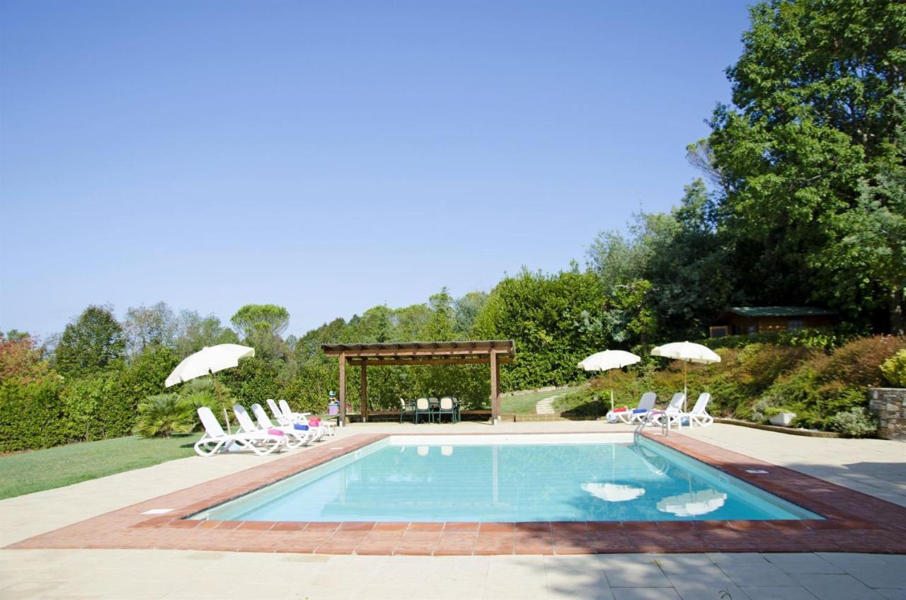 Lucca Cycling Holidays Il Tiglio Rooms SantʼAndrea di Compito Kültér fotó