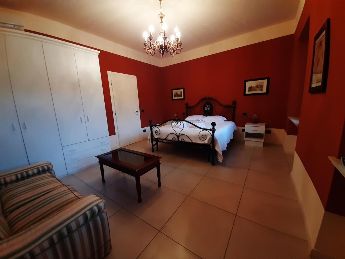 Lucca Cycling Holidays Il Tiglio Rooms SantʼAndrea di Compito Kültér fotó